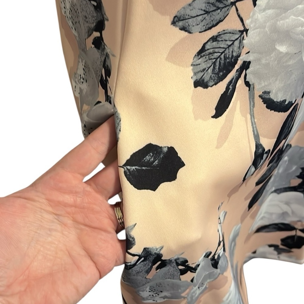 Calvin Klein Lined Peach, Gray, White and Black Midi Dress with Pockets - Picture 5 of 12